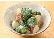 温野菜のヨーグルトソース和え