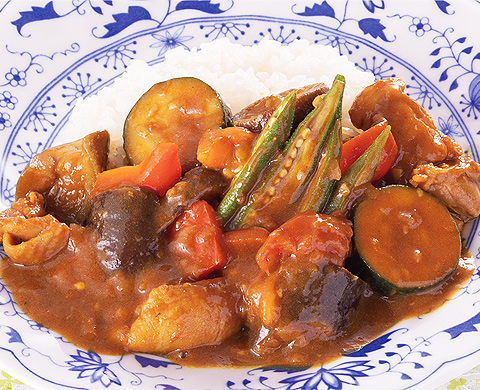 夏野菜チキンカレー